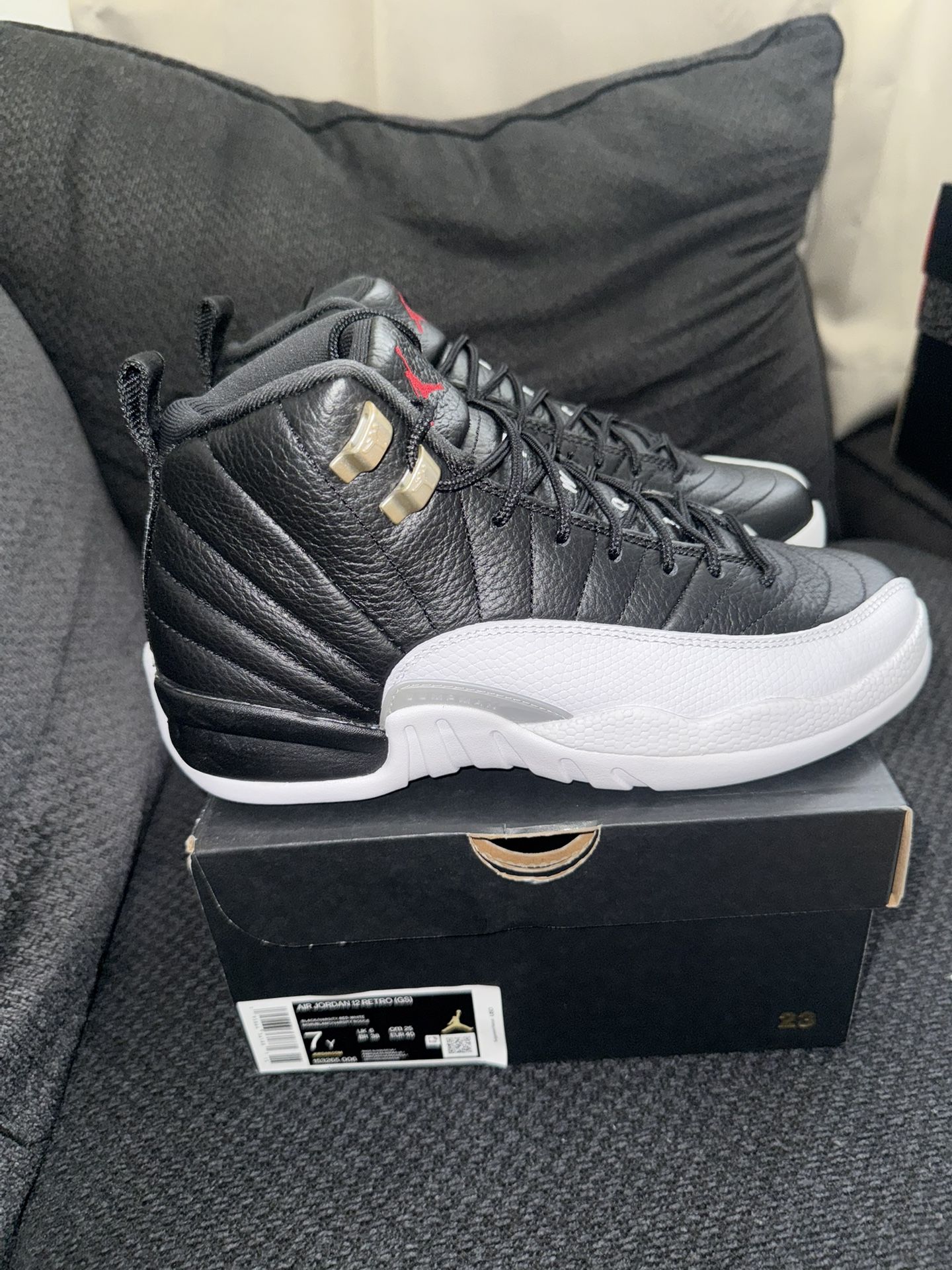 Jordan Retro 12 “Playoffs” GS