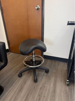 Barber /Salon Stool