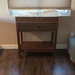 Graco Changing Table For Sale