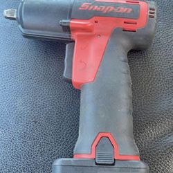 Snap On 3/8 Impact W/ Battery