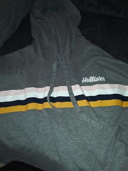 Hollister sweatshirt size s