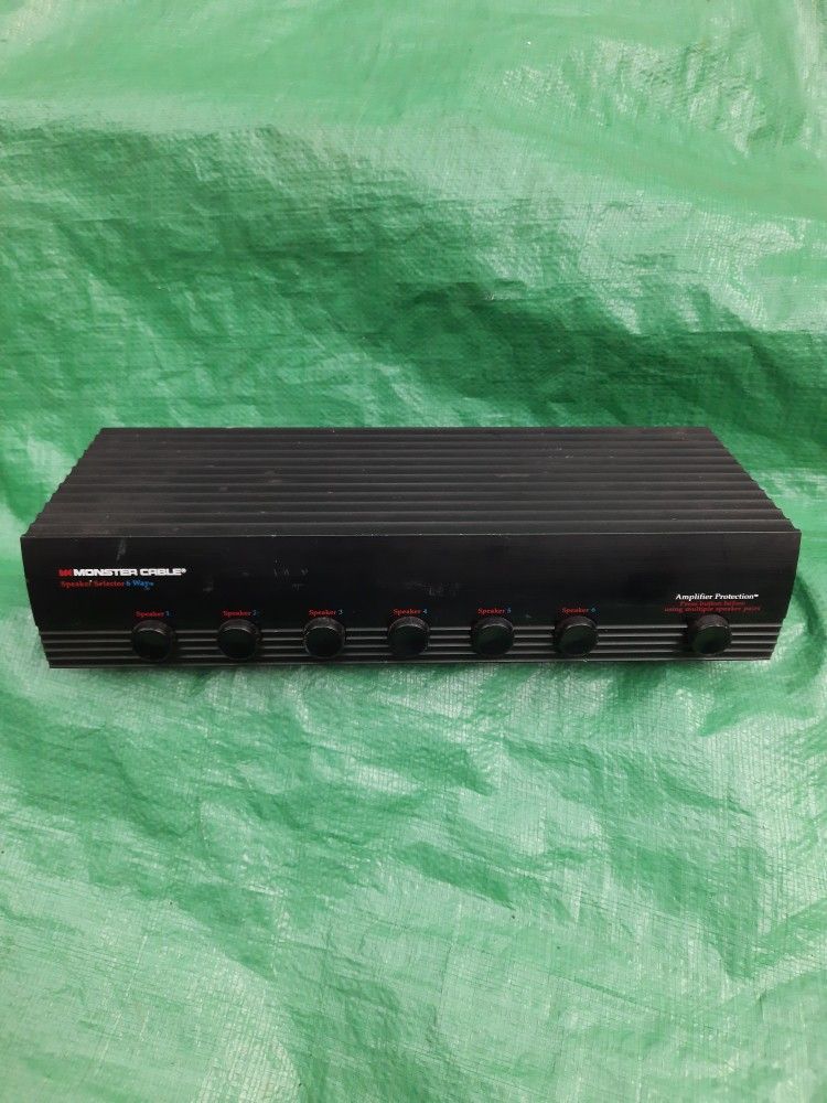 Monster Cable 6-Way Speaker Selector SS-6 Home Stereo Speaker Switch Box Unit Surround Sound Studio Home Audio Component