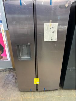 GE 27.7-cu ft Standard-Depth 36-in Wide Side-by-Side Refrigerator Smart Compatible (Fingerprint Resistant Stainless Steel)