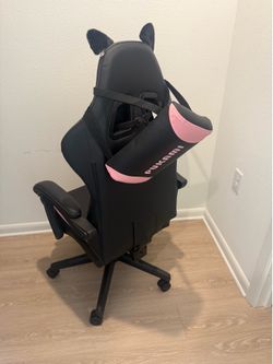 Gaming chair