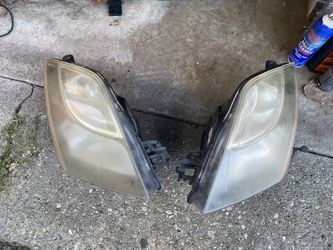 Nissian Sentra headlights 2012 
