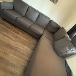Sectional Couch 