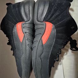 2017 Jordan 12 low max orange 