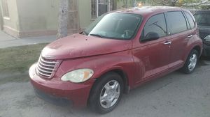 Photo 2006 PT Cruiser automatic four cylinder good motor and transmission