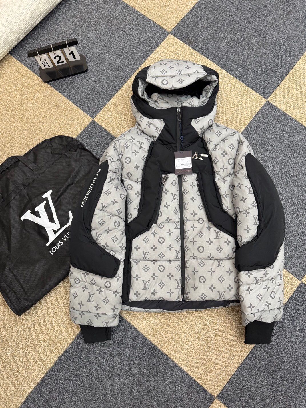 LV Men’s Winter Coat 2025 New 