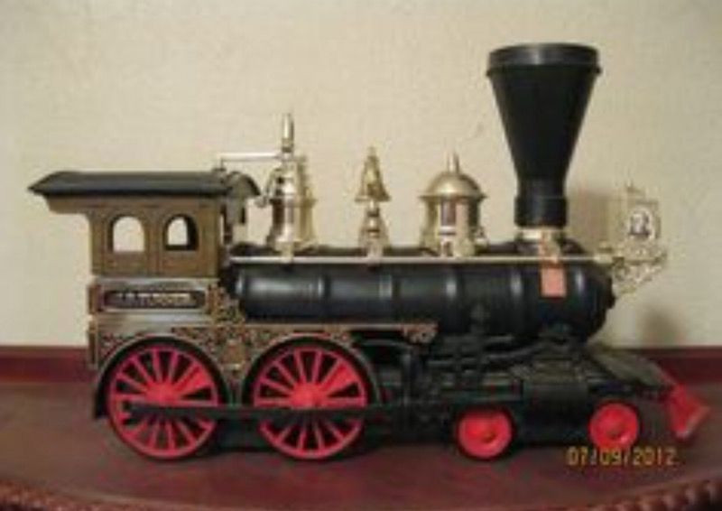 Jim beam decanter railroad set bottles still sealed