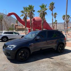 2011 BMW E70 X5M PART OUT