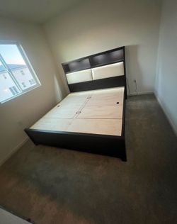 Custom tufted bed any size any color no money down no credit need 0% interest