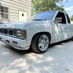 1995 Nissan Pickup
