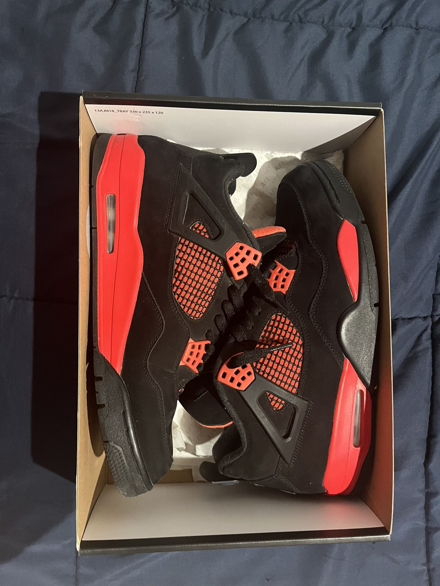 Jordan 4 Red Thunders