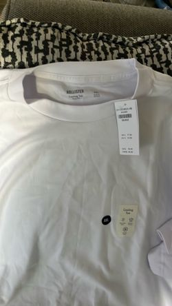 Men’s Hollister white T-shirt