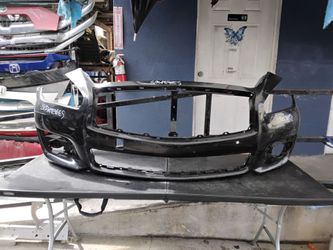 2015-2019 Infiniti Q70 front bumper oem