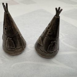 Older Navajo Salt  & Pepper Shakers