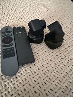 OBSBOT Tiny 2 4K AI Webcam Bundle – 2 Cameras + Remotes