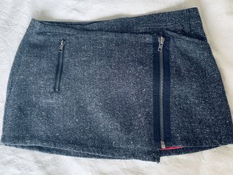 GUESS asymmetrical mini-skirt, size 29/S-M