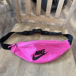 Nike Pink Fanny Pack 