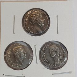 Very Rare:(3-Set)Vintag Novelty Suovenir Mini Coins) Demetrios II Nikator,129-126/5 BC. Didrachm (Metals:Silver & Brass (No Magnetic) Great Condition.