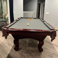 Pool Table 8ft ( Free Delivery & Set Up & New Color Felt Of Your Choice