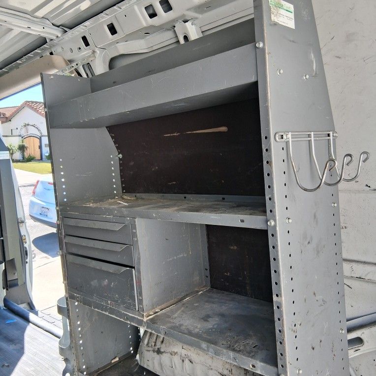 Gabinete Good Condición