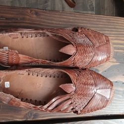 Men's Sandals Size 9