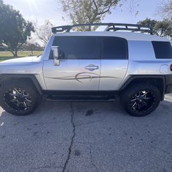 2007 Toyota FJ Cruiser 