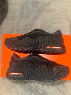 Size 9M - Nike Air Max 1000.2 x Zellerfeld "Black Hyper Crimson" *Brand New