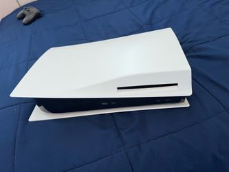 PS5 Disc Console and Gaming setup