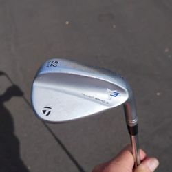 Golf Clubs! TaylorMade MG3 52 Degree Wedge!