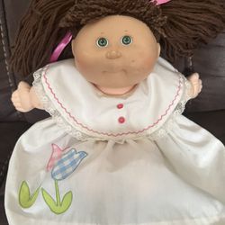 Cabbage Patch Doll Signed Xavier Roberts