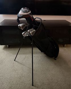 TaylorMade Golf Set