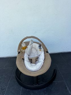 NUNA leaf swing