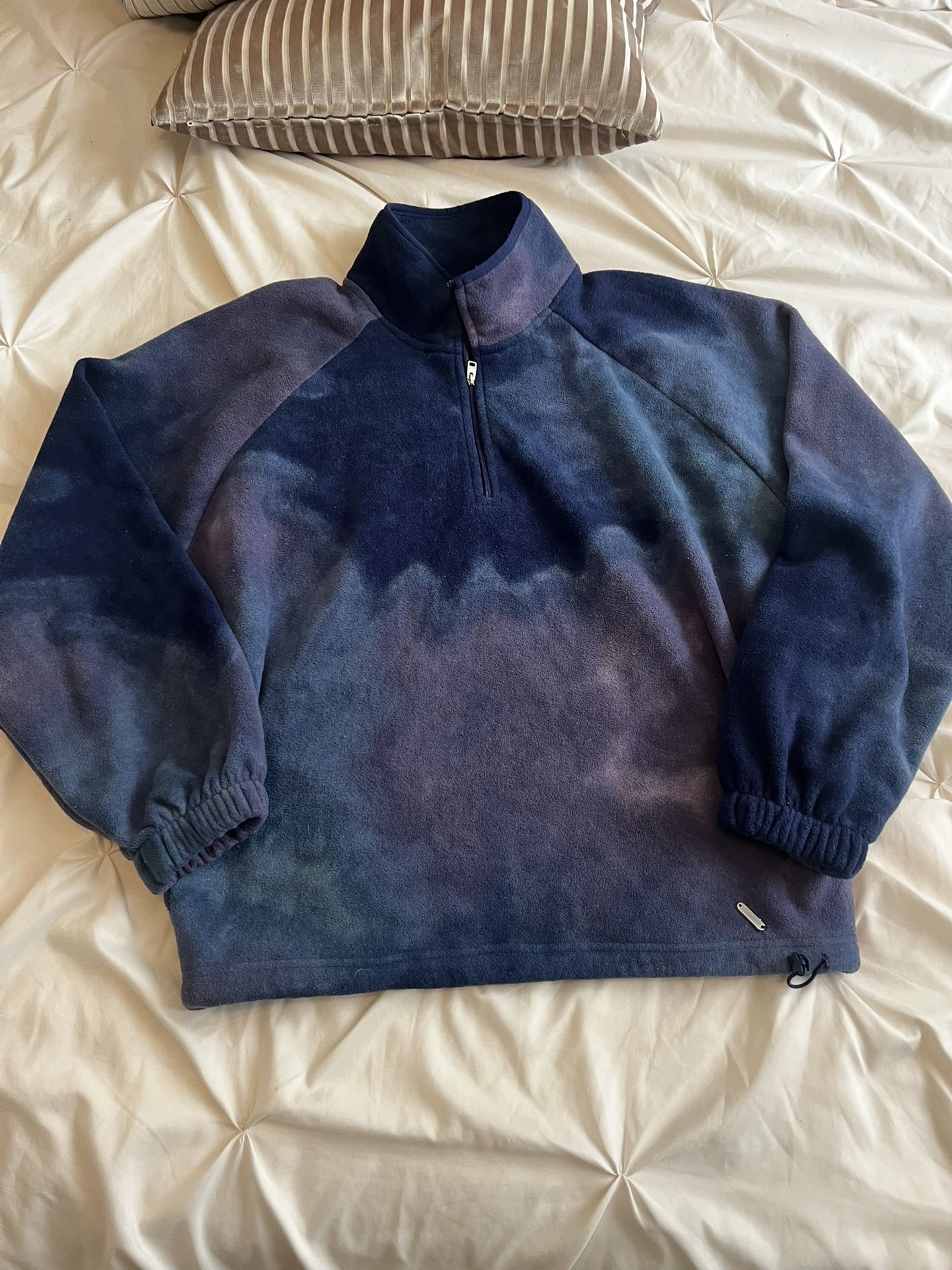 Size S Women’s Hollister quarter zip blue fleece sweater