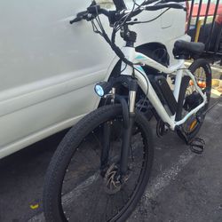 Electric Bike with Battery and Front Light