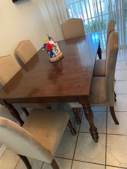 Dinning room table set