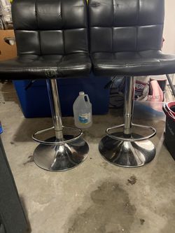 Beauty Salon Furniture in Excellent Condition.