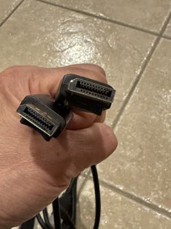 Display Port Cables ( 3 Sets)