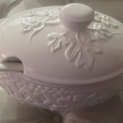 Beautiful Design Ceramic Soup Pot Tureen
