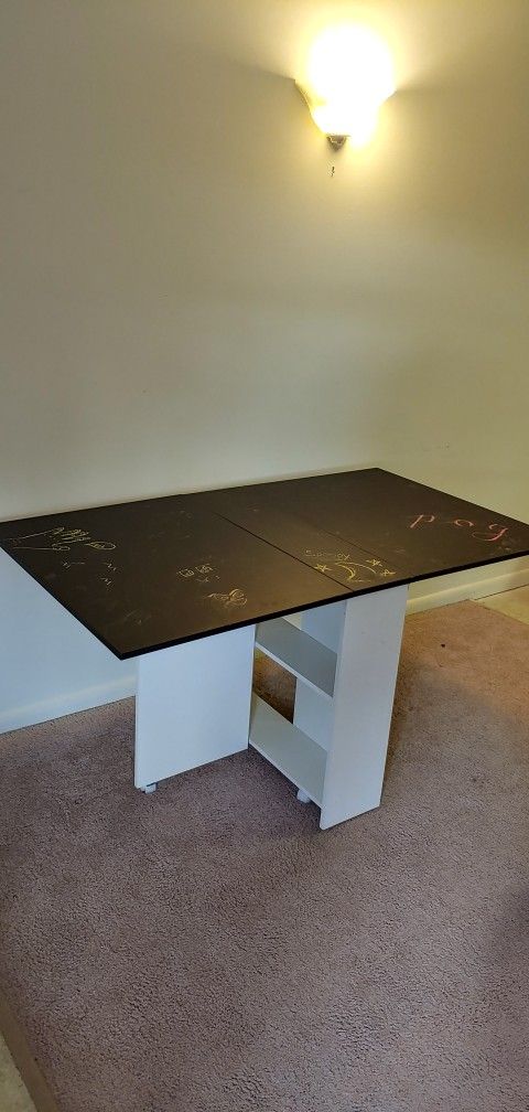 Kids Art/Play Table