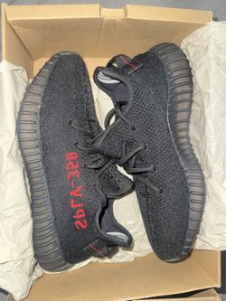 Yeezy 350 Bred