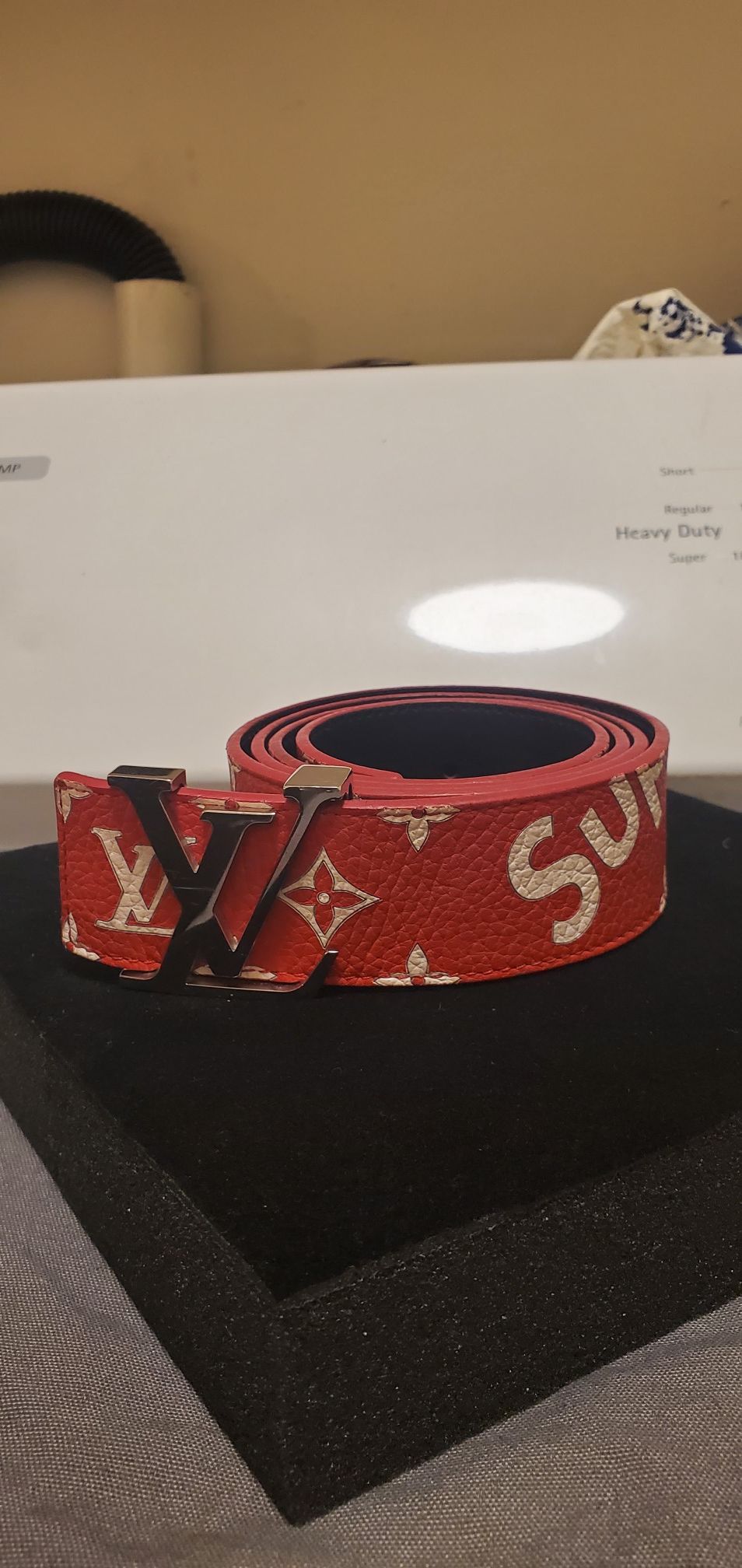 LOUIS VUITTON X SUPREME Monogram 40mm LV Initiales Belt 95 38 Red 456297