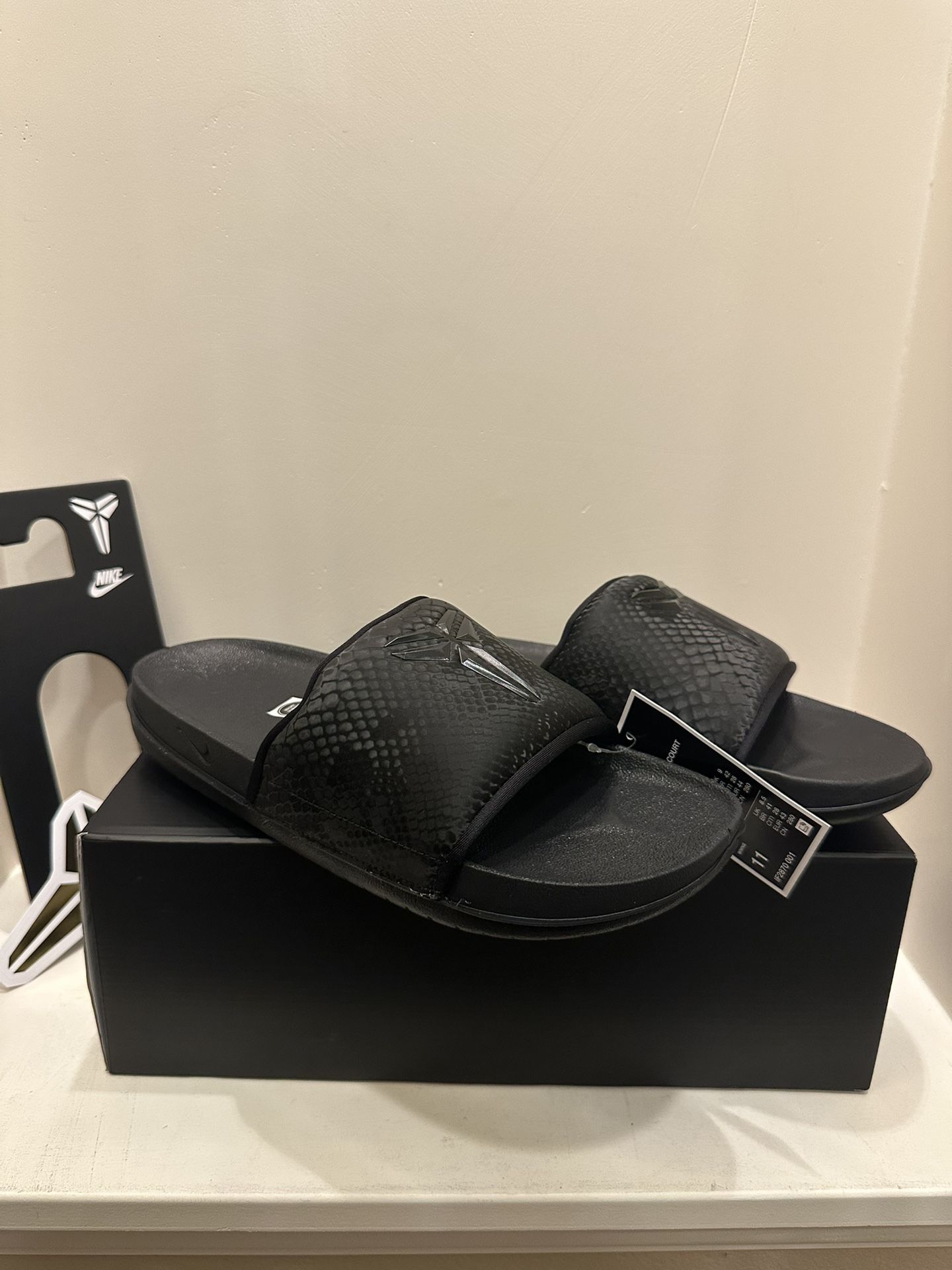 Nike Kobe Offcourt Slides Men's Size 10 Black Mamba IF2870-001