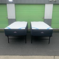 XL TWIN PLATFORM BEDS 