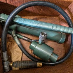 Greenlee 767 Hydrolic Hand Pump 