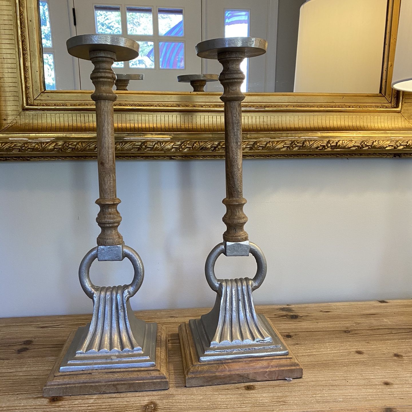 Paid Of Candlesticks