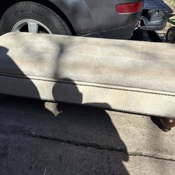 5 Ft Ottoman With Storage