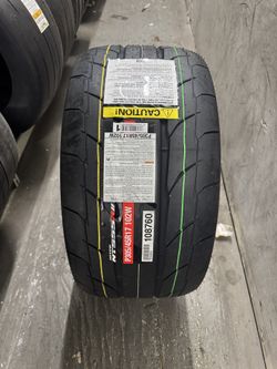 305/45/17 Nitto R2